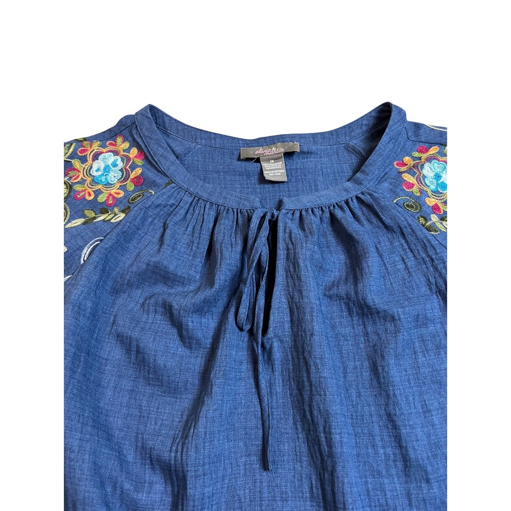 Olivia & Martin Womens 1X Blue Embroidered Floral Sequin Peasant Blouse Tie Neck - Picture 6 of 7